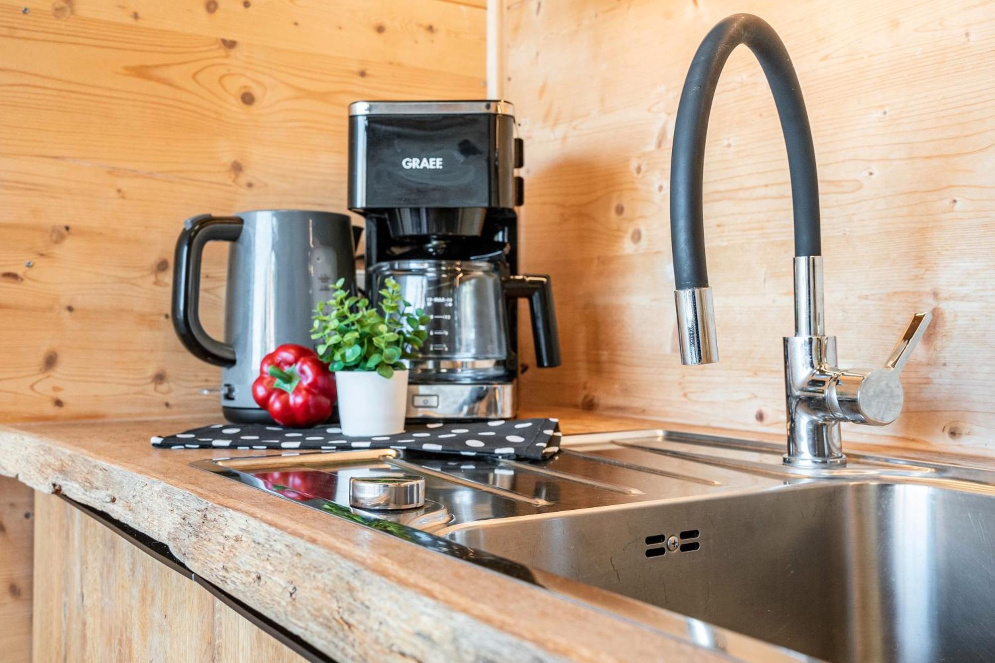 Tiny Houses Der Dorfscheune Bieselsberg Ngoại thất bức ảnh