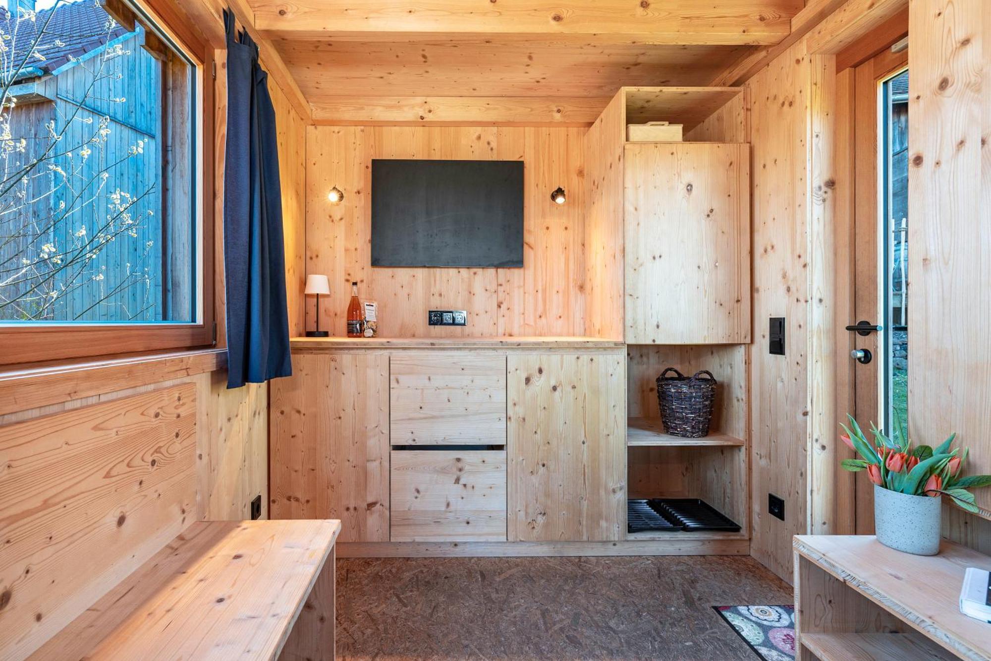 Tiny Houses Der Dorfscheune Bieselsberg Ngoại thất bức ảnh